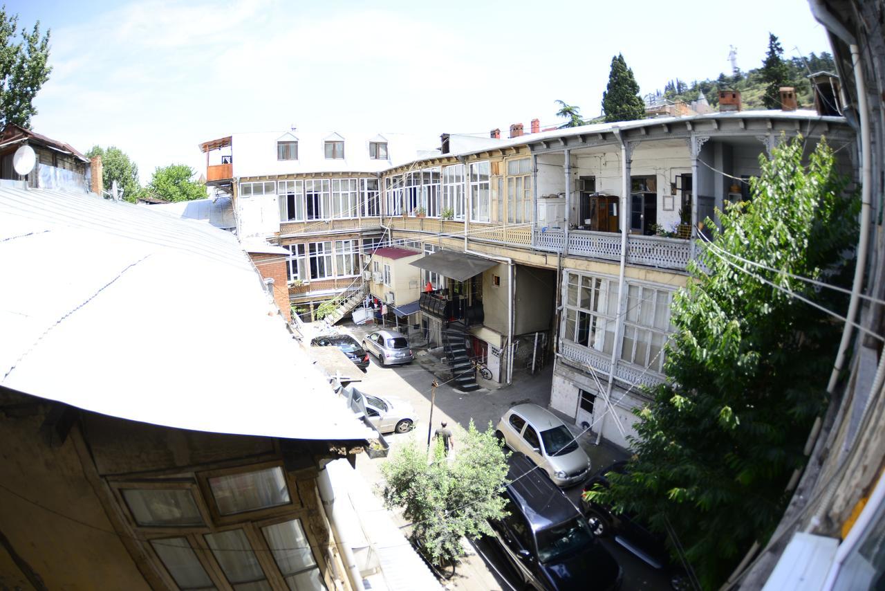 Ana'S Apartment In Old Tbilisi ภายนอก รูปภาพ
