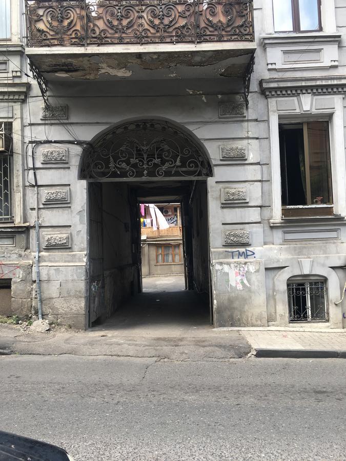 Ana'S Apartment In Old Tbilisi ภายนอก รูปภาพ