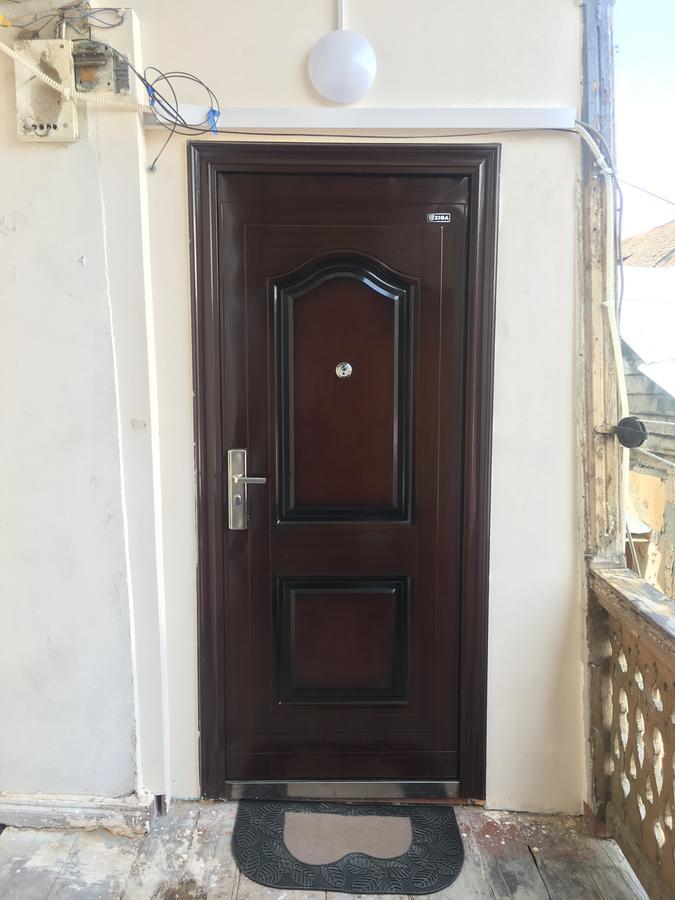 Ana'S Apartment In Old Tbilisi ภายนอก รูปภาพ